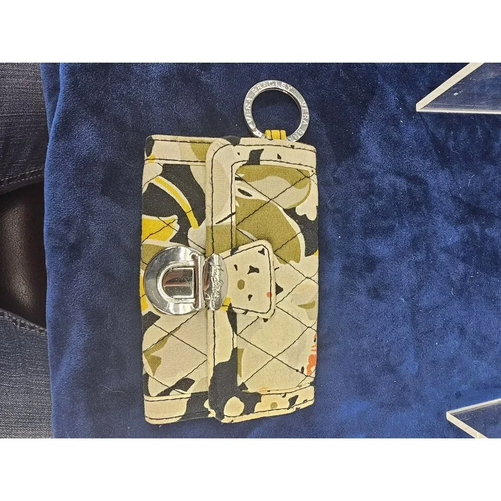 Vera Bradley‎ Tri Fold Wallet ID Easy Look on Back Dogwood Black Yellow